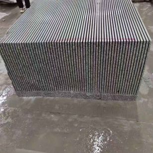 齐齐哈尔芝麻白毛板荒料切割