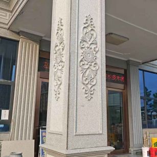 齐齐哈尔芝麻白别墅雕刻柱子  黄金麻