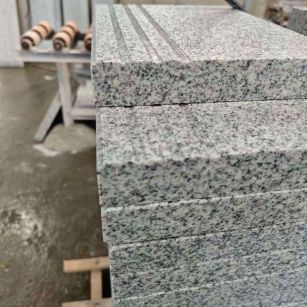 齐齐哈尔芝麻白楼梯踏步