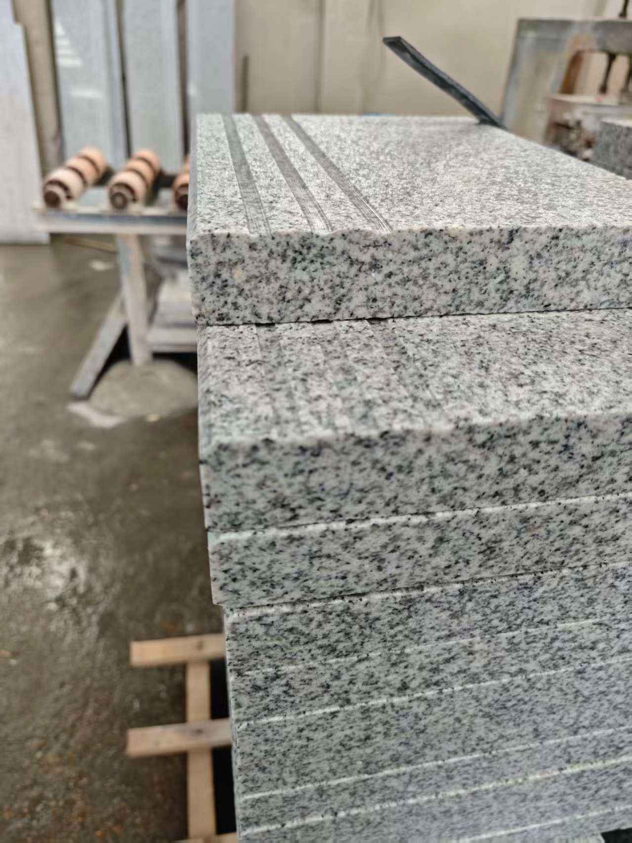 齐齐哈尔芝麻白楼梯踏步