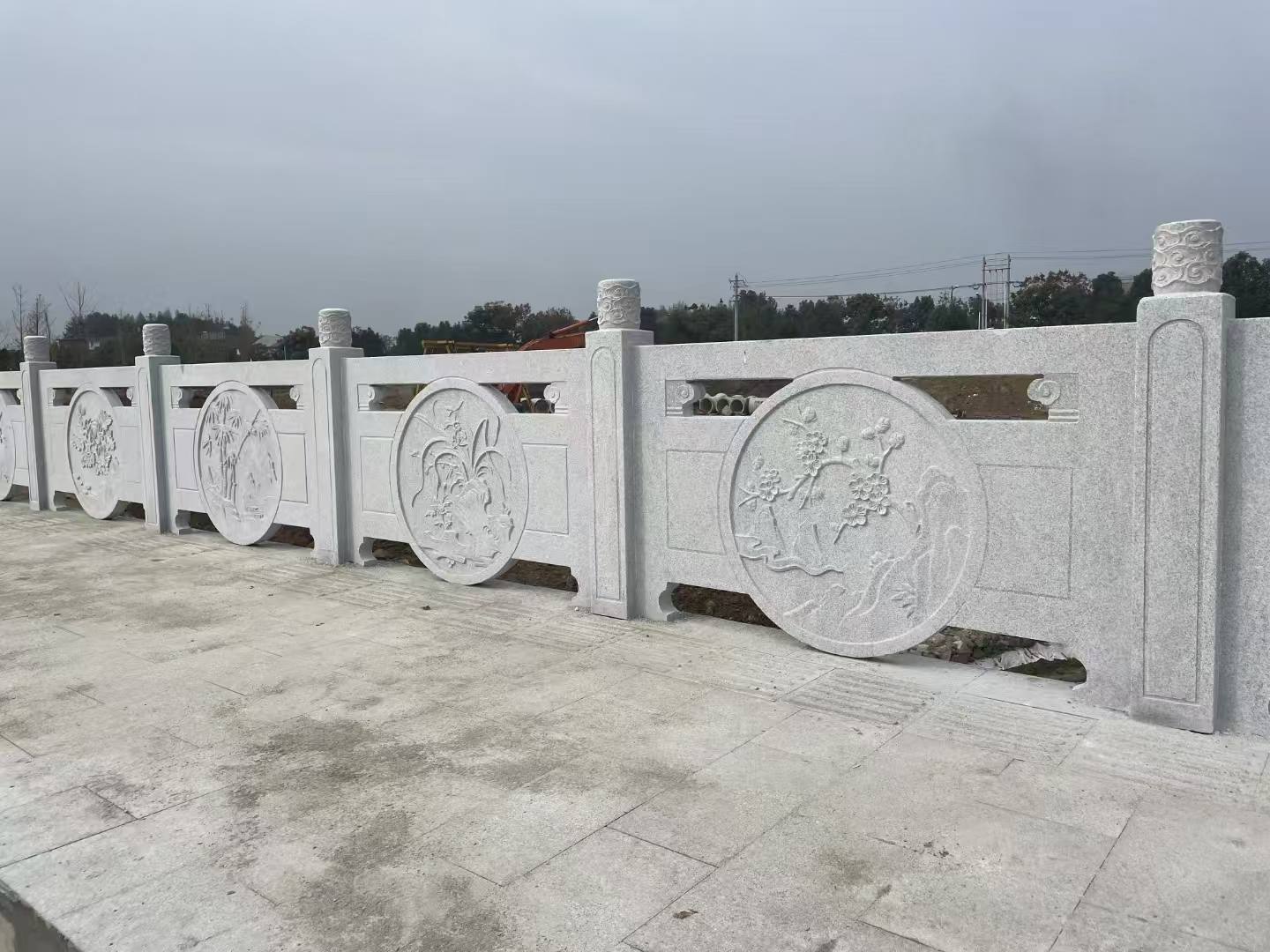 齐齐哈尔芝麻白河道栏杆 石材栏杆