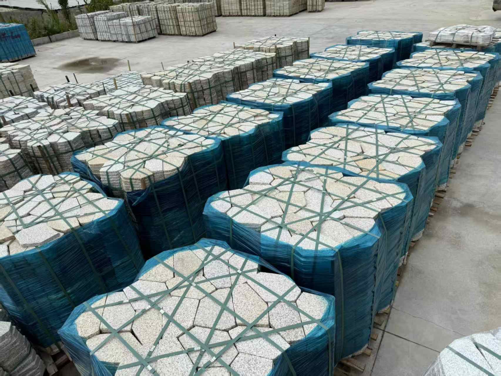 齐齐哈尔黄金麻冰裂纹 碎拼