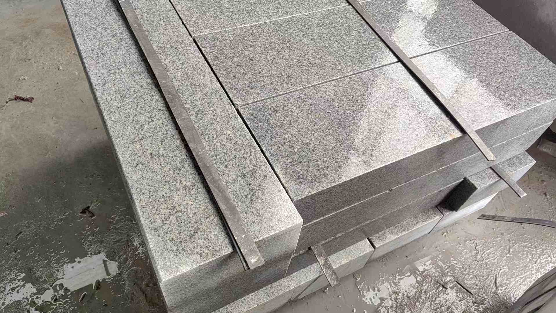 齐齐哈尔芝麻灰 芝麻白 路牙石 路侧石 马路牙子